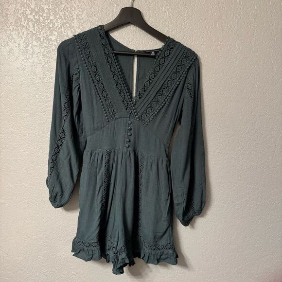 American Eagle Outfitters Pants - American Eagle Romper size XXS Teal Green Blue Lace Inset Long Sleeve Boho Women